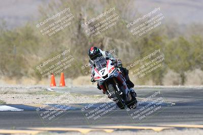 media/Apr-19-2025-CVMA (Sat) [[586b59ad56]]/Race 12-Supersport Open/